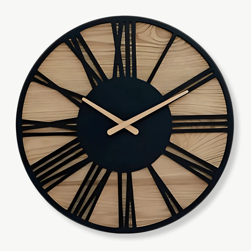 Puinen seinäkello mustilla roomalaisnumeroilla