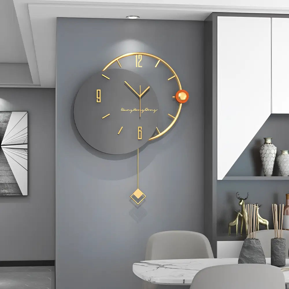 Epäsymmetrinen design-heilurikello – kuva 3