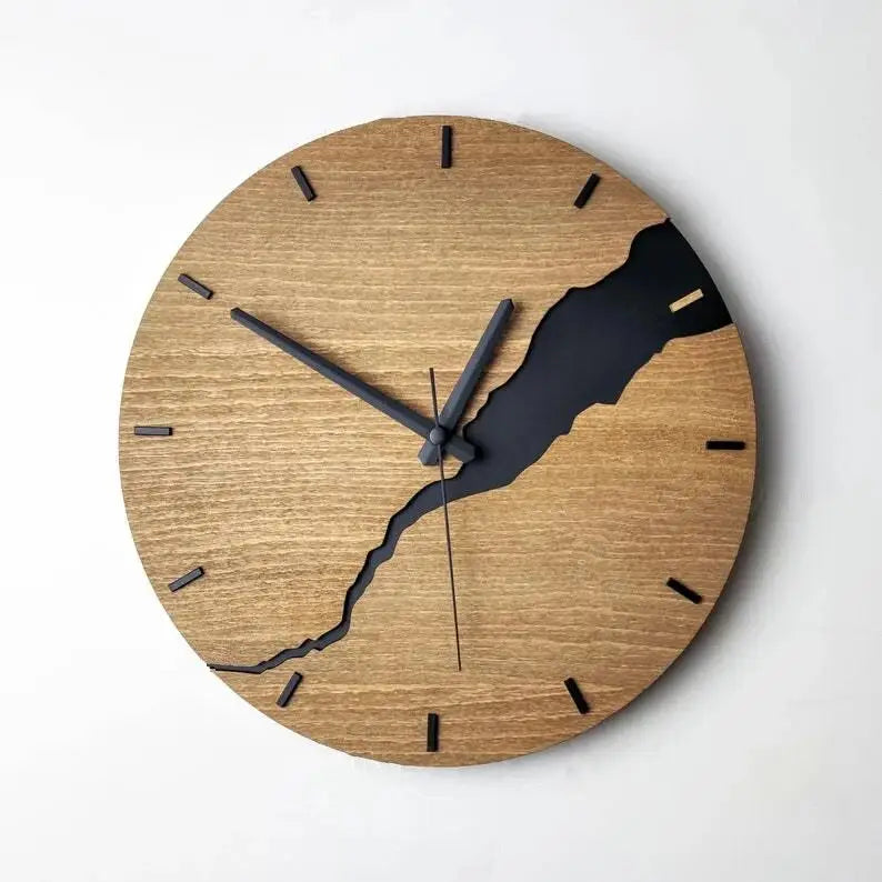 Puinen design-seinäkello – kuva 8