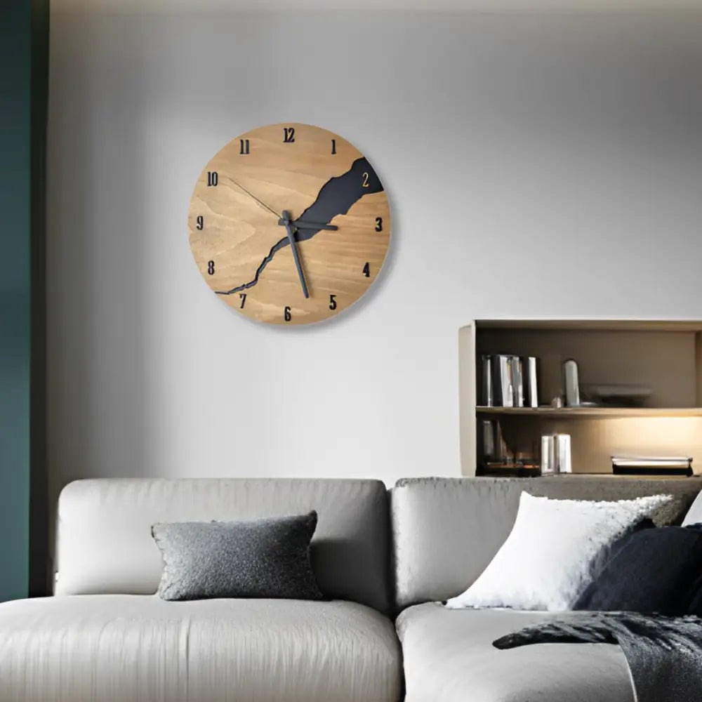 Puinen design-seinäkello – kuva 2