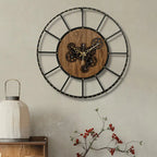 Design-seinäkello rataskuviolla – kuva 2