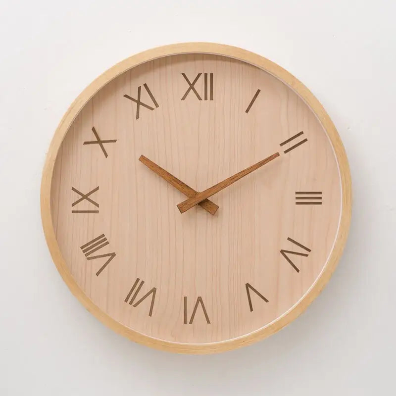 Puinen roomalaisnumeroinen design-seinäkello – kuva 3