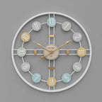 Retrohenkinen 3D-design-seinäkello – kuva 4