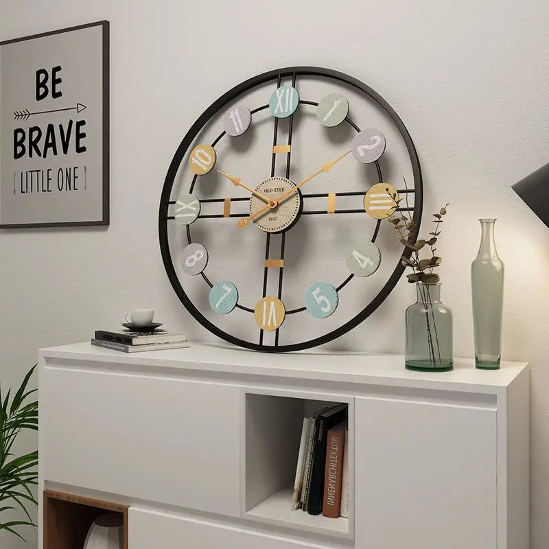 Retrohenkinen 3D-design-seinäkello – kuva 2